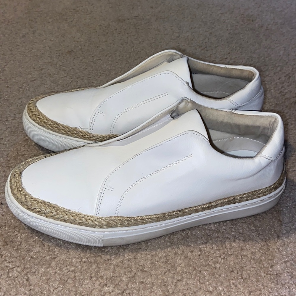 Steve Madden Slip on